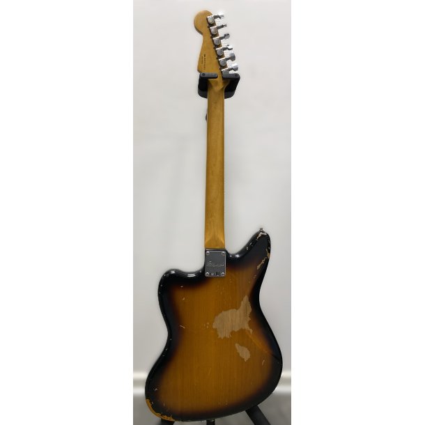 (BRUGT) Fender Kurt Cobain Road Worn Jaguar 2012 3 color Sunburst
